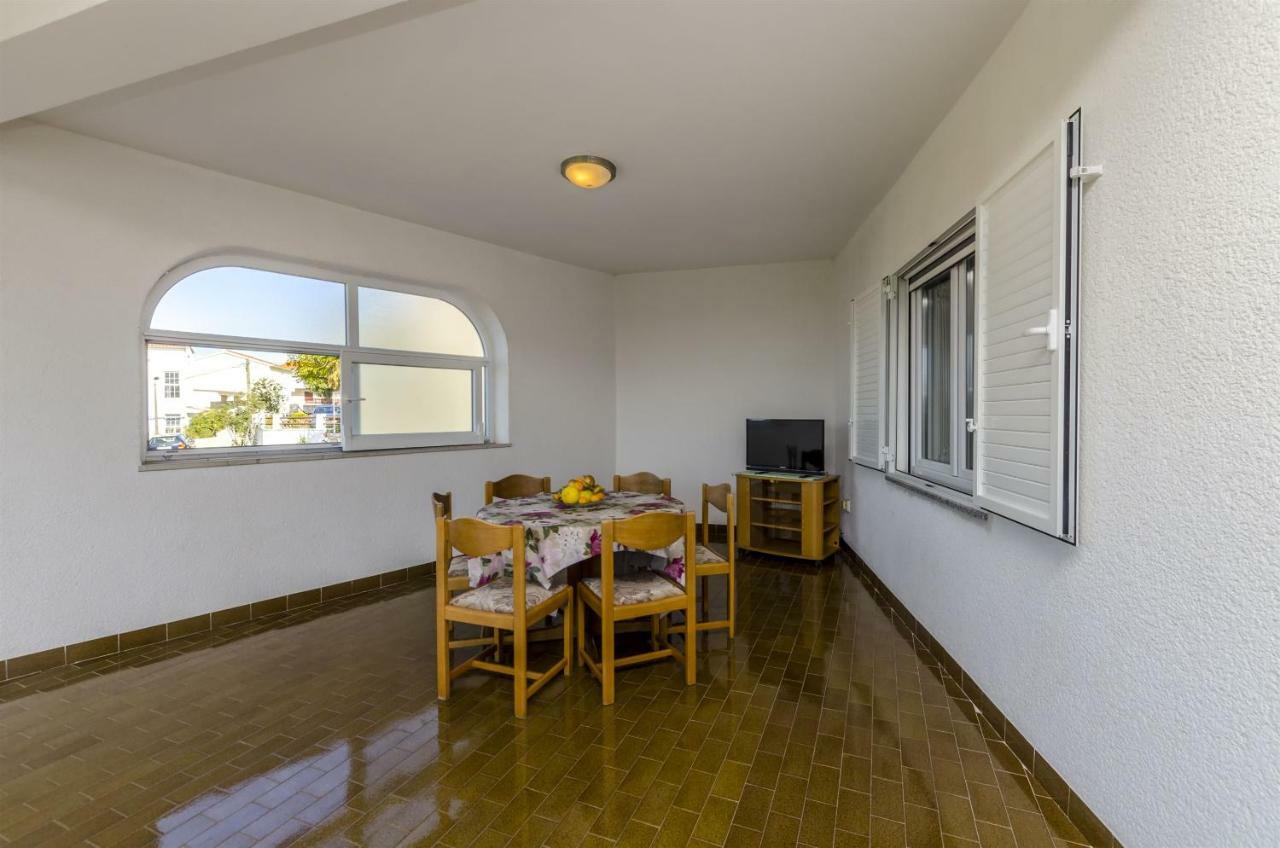 Apartments Karmela Примоштен Экстерьер фото